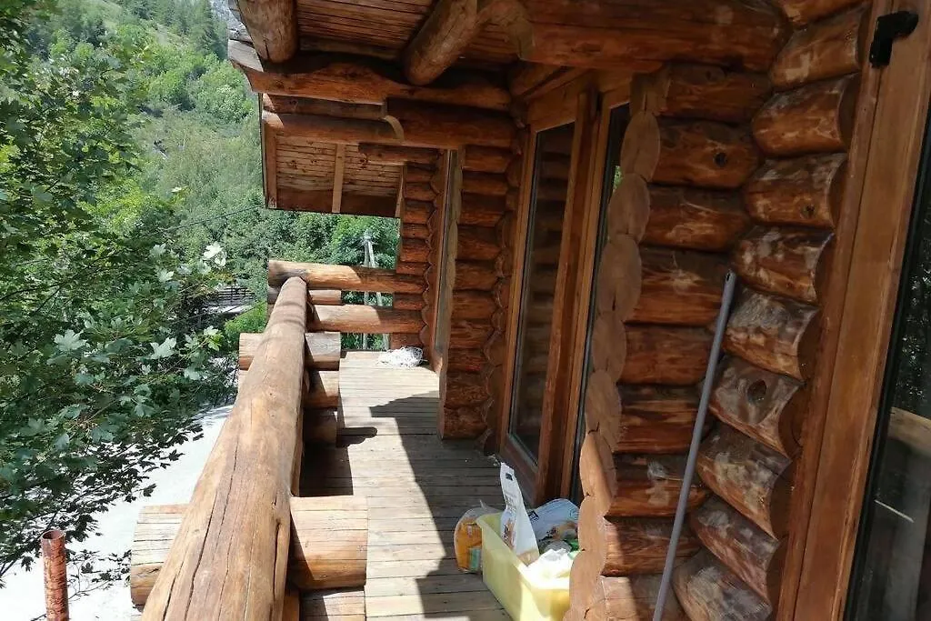 Le Zen Villa Allos 0*,